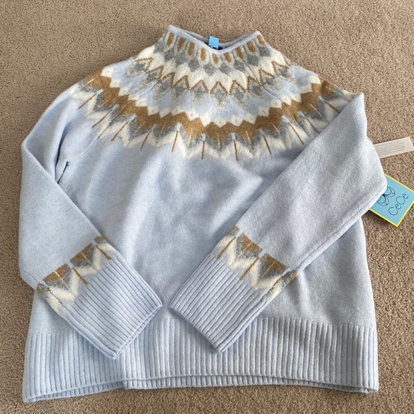 CeCe Sweaters - CeCe sweater